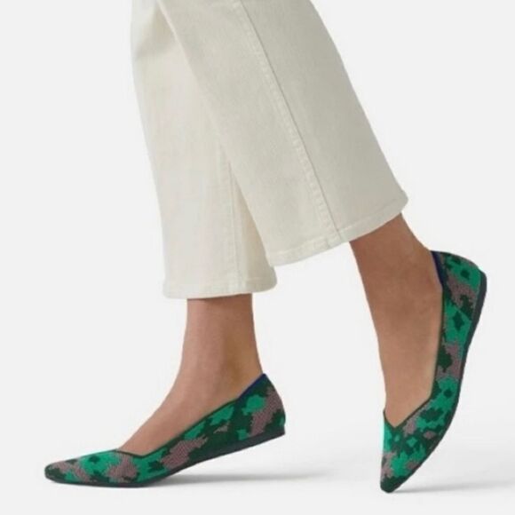 Rothy's Green Botanicamo Camo Point Toe Ballet Flat Shoes Sz 9 • Rare & Retired - Picture 1 of 16